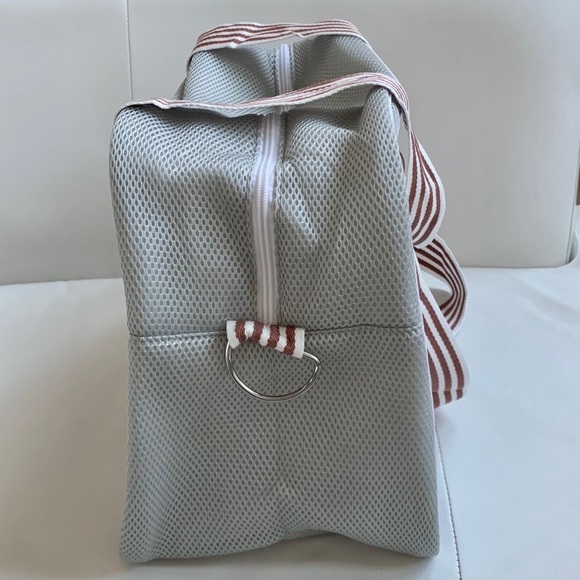 New Balance Gym Bag - Picture 4 of 5